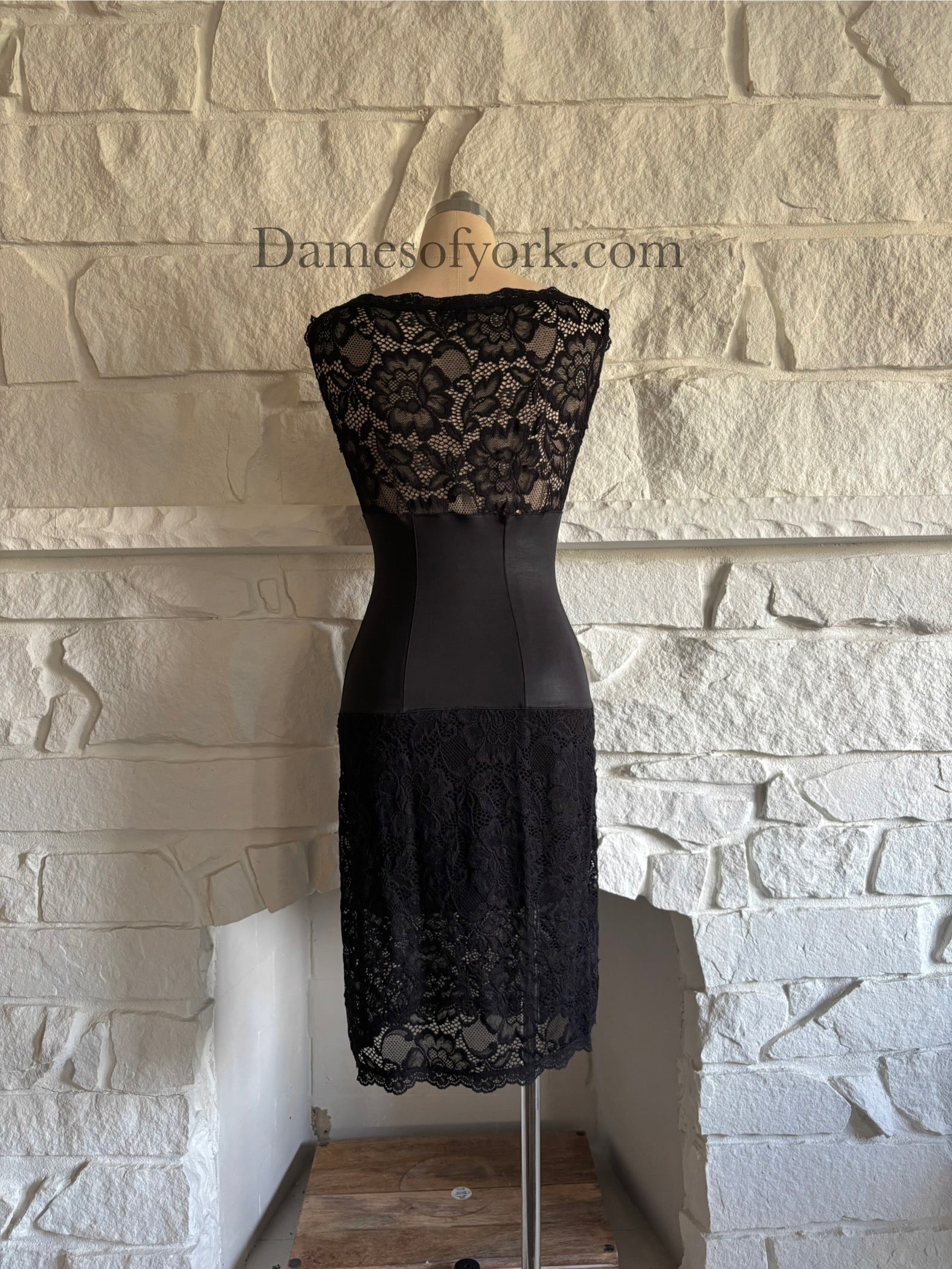 Lacebound Dress