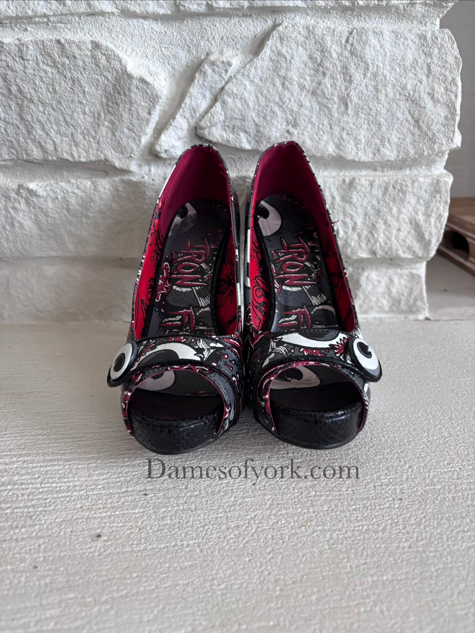 All Eyes on You Heels