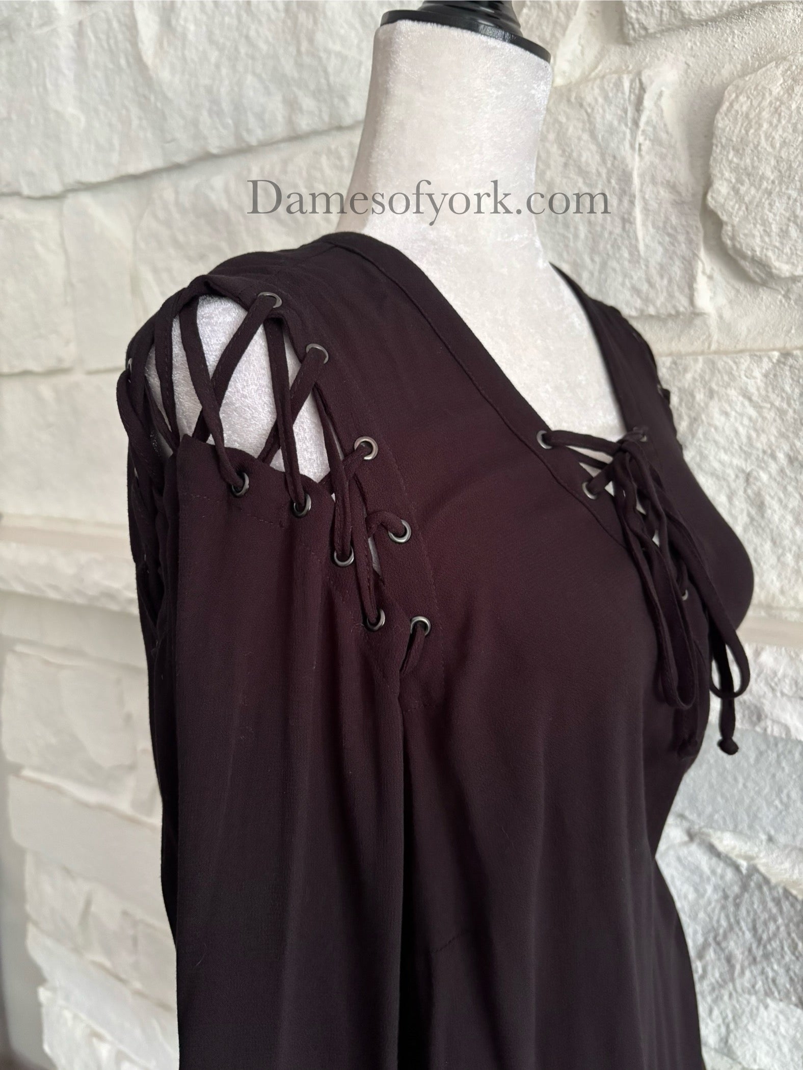 Witch of the Wood Top