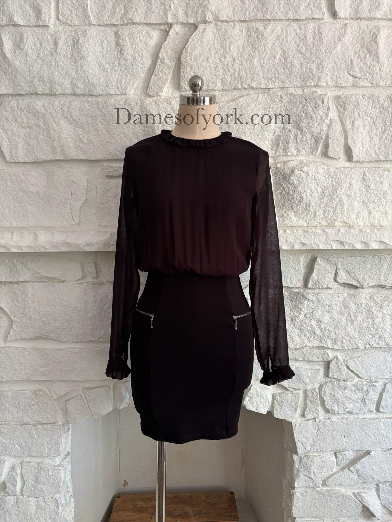 Trafaluc Dress
