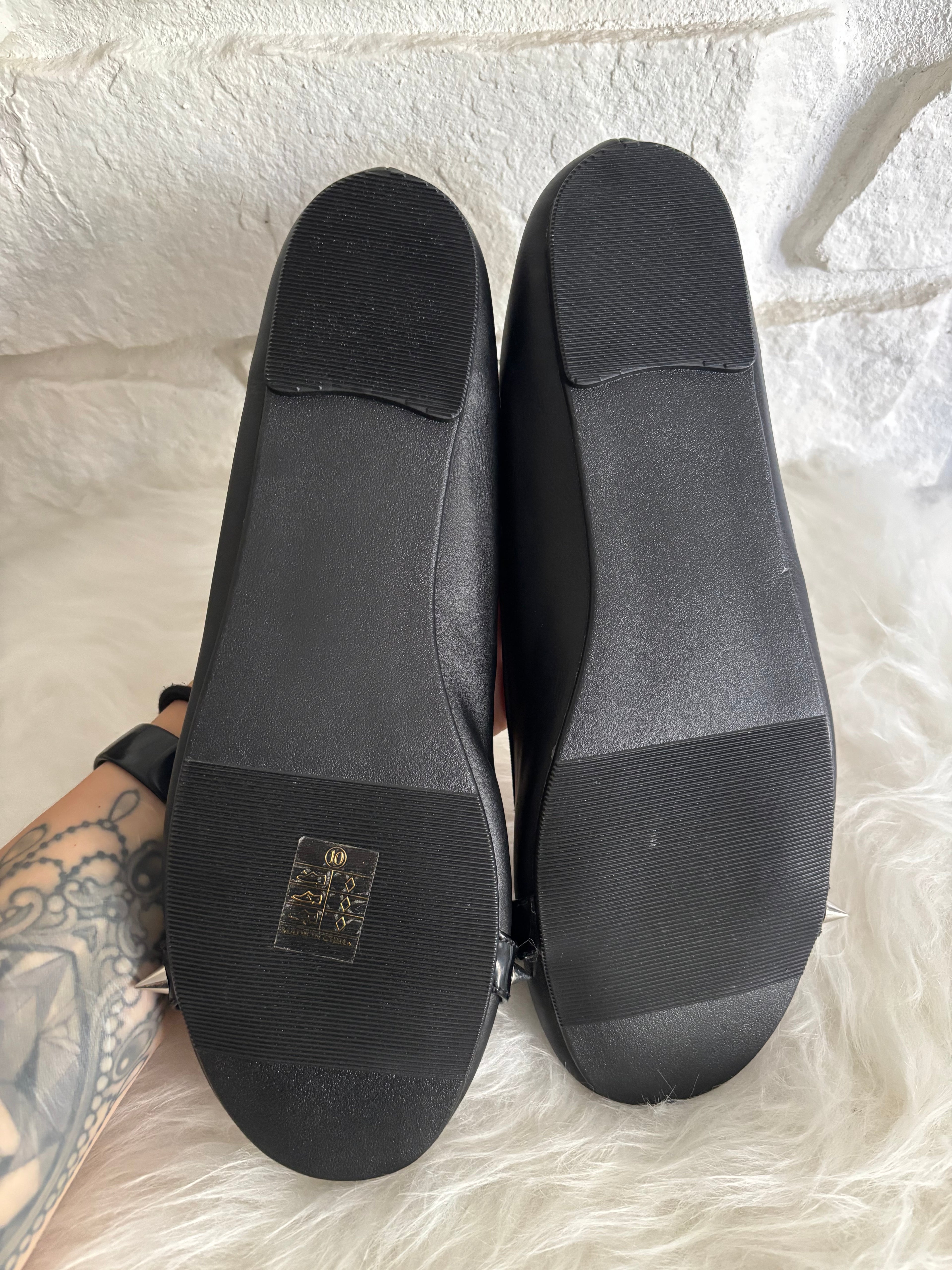Demonia Star-21 Flats