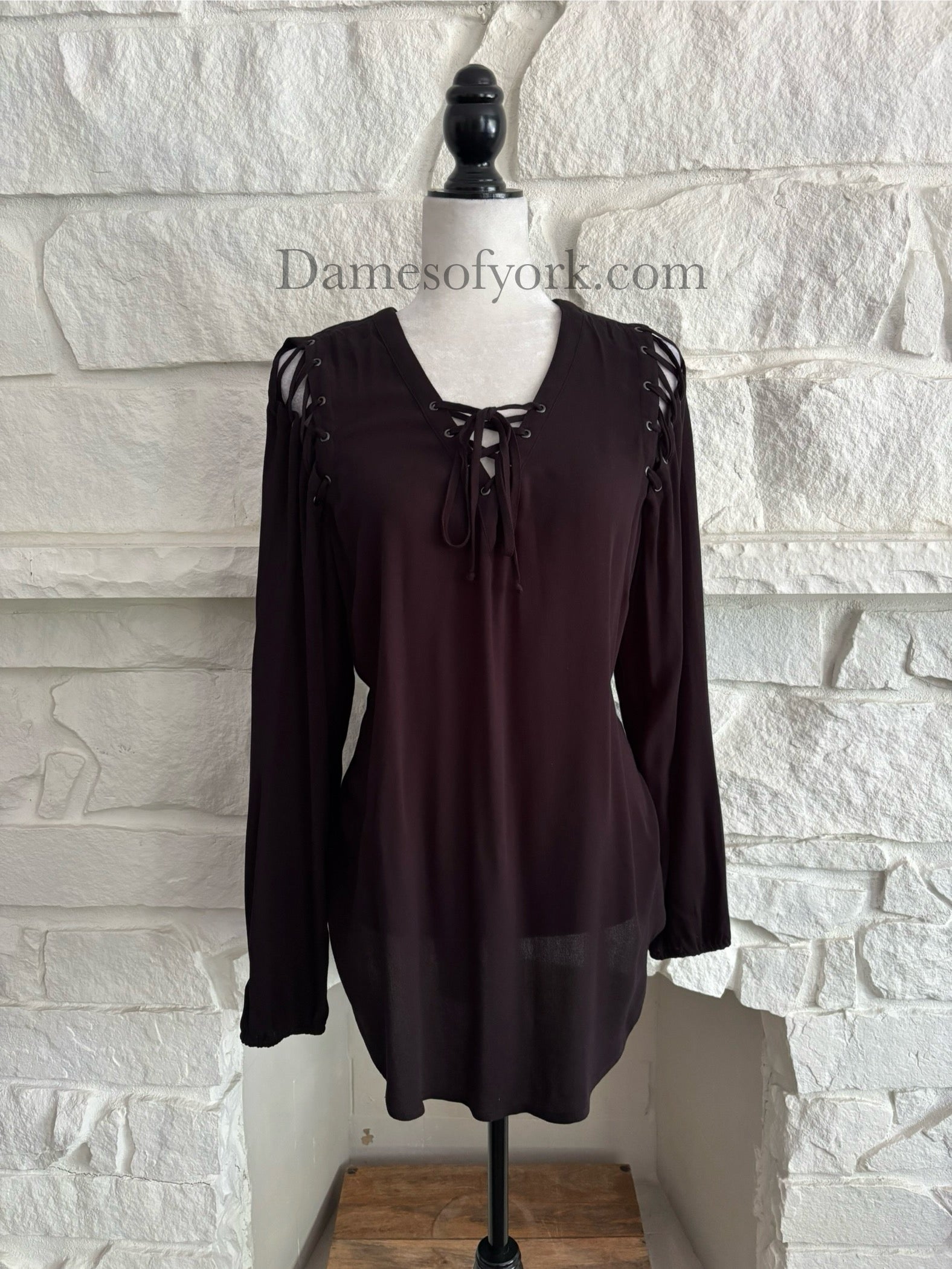 Witch of the Wood Top