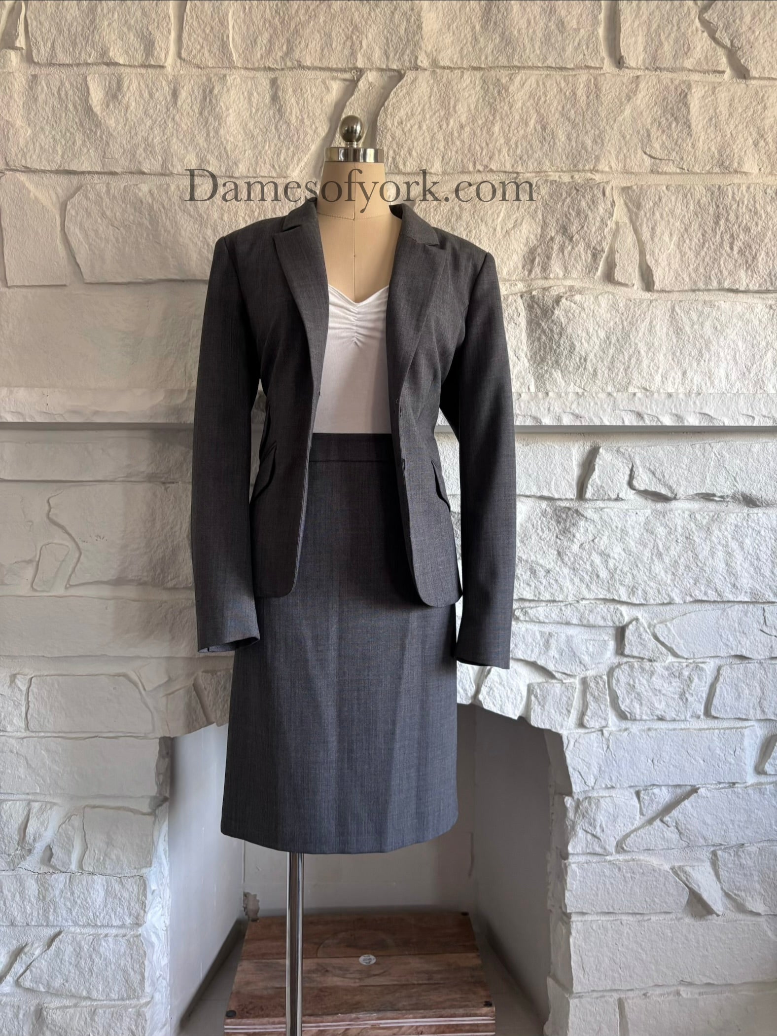 Ashen Line Pencil Skirt