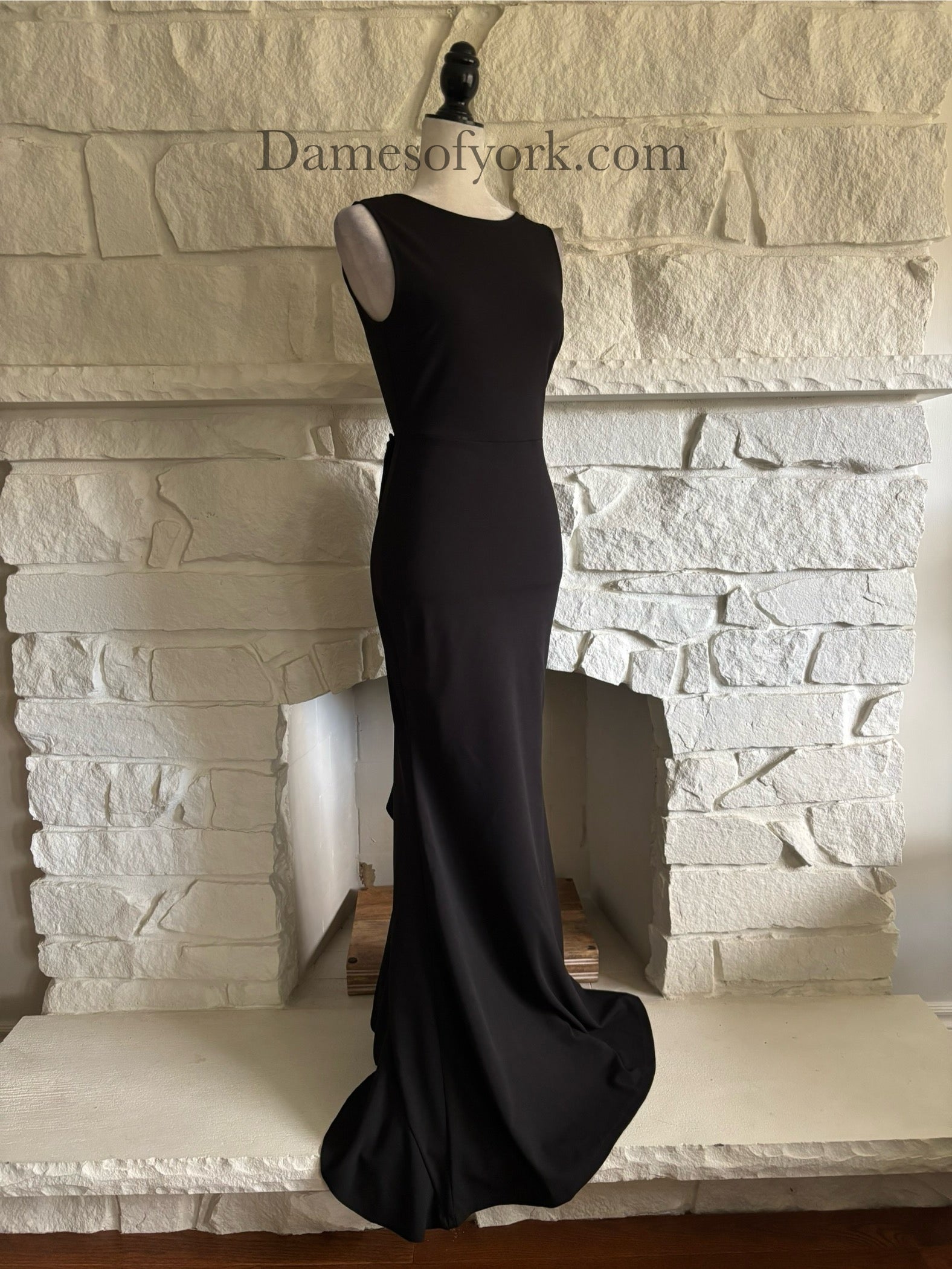 Obsidian Siren Gown