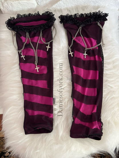 Dead Cute Arm Warmers