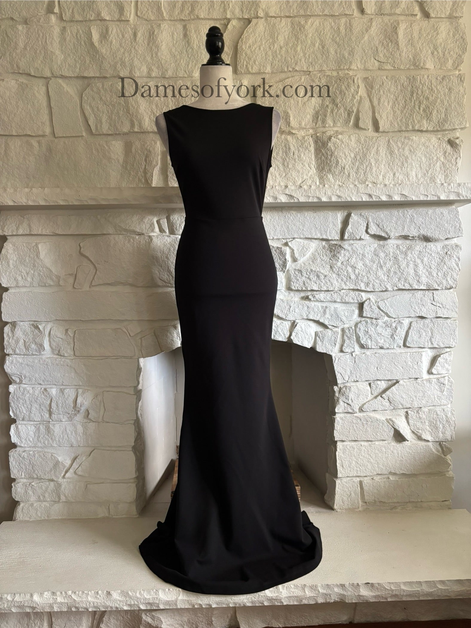 Obsidian Siren Gown
