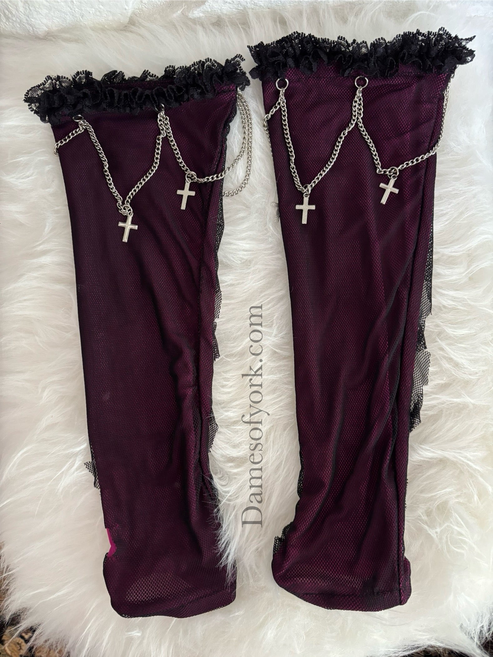 Dead Cute Arm Warmers