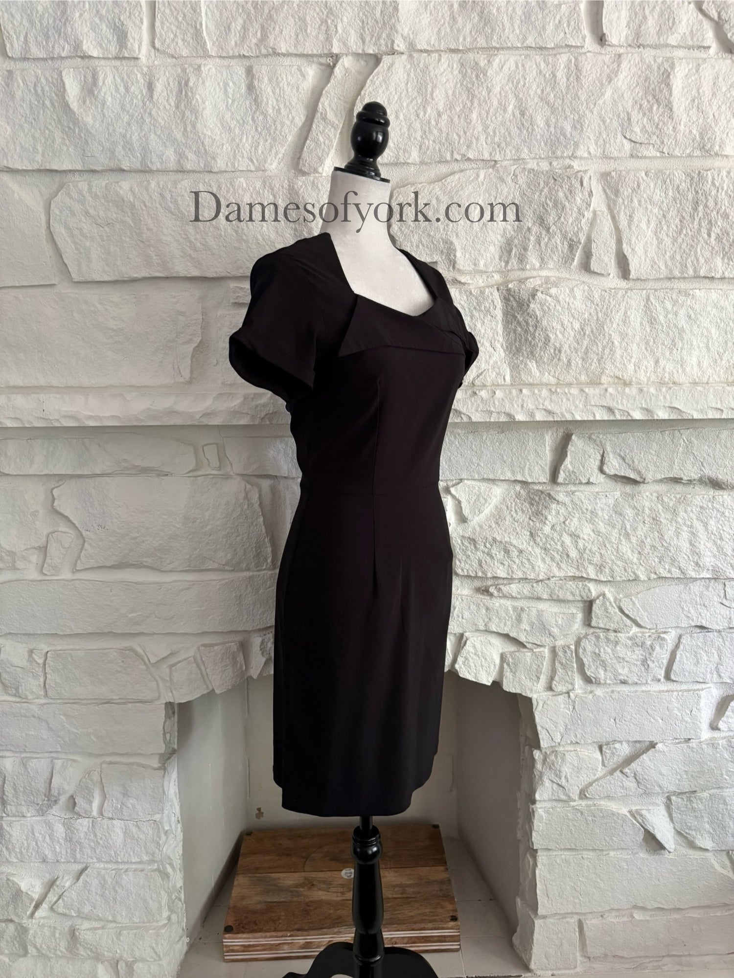 Folter Dress
