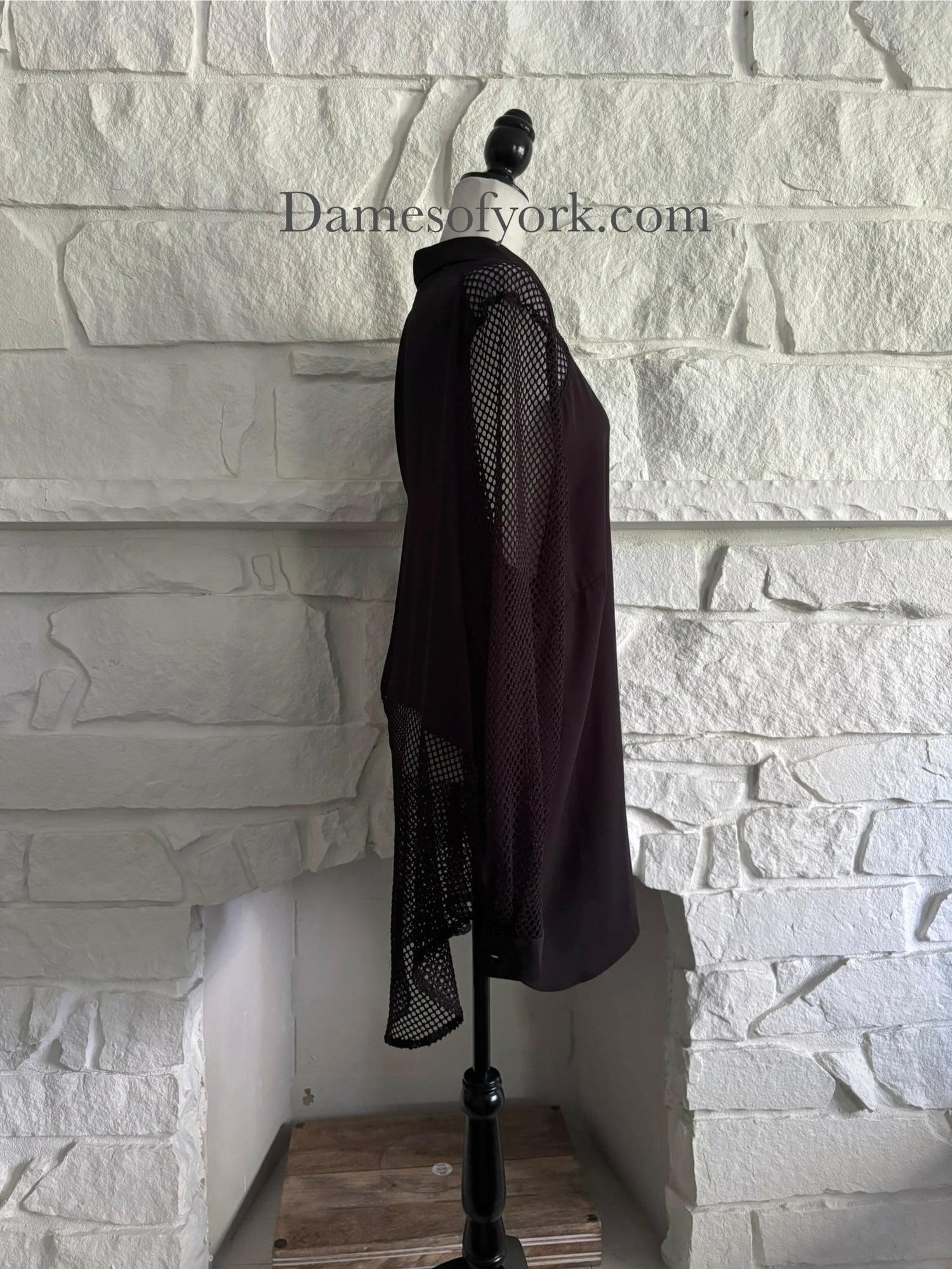 Obsidian Flow Tunic
