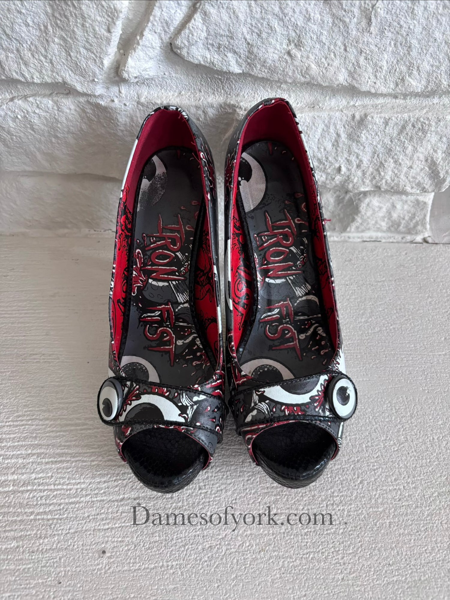 All Eyes on You Heels