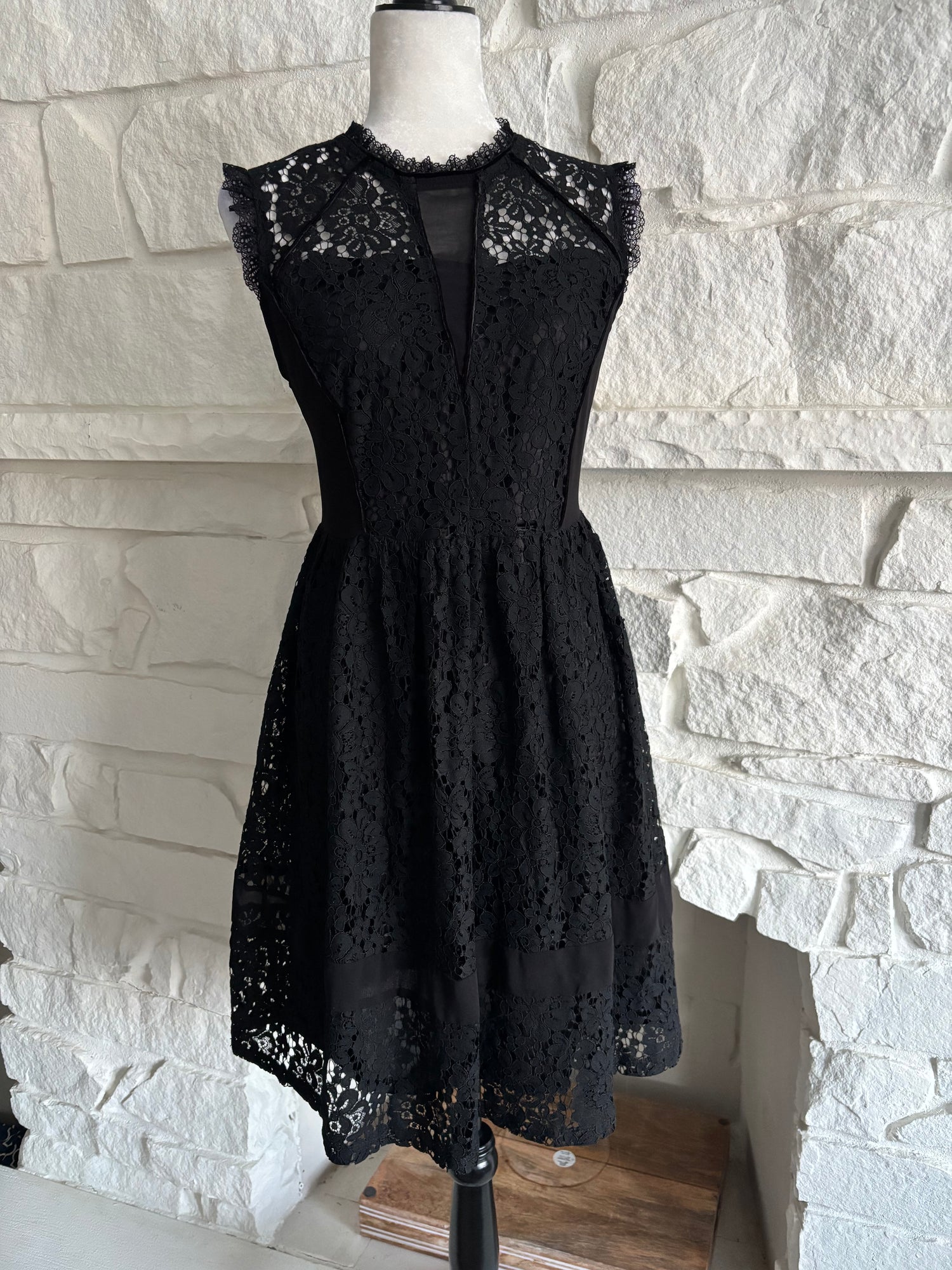 Dex Lace Dress