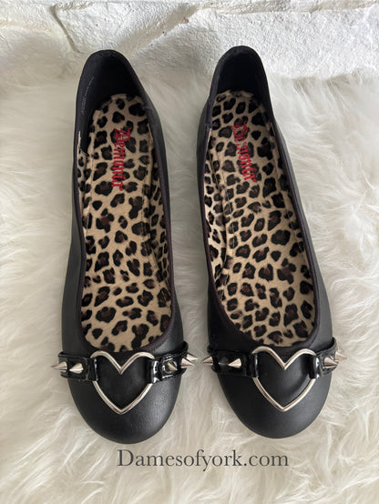 Demonia Star-21 Flats