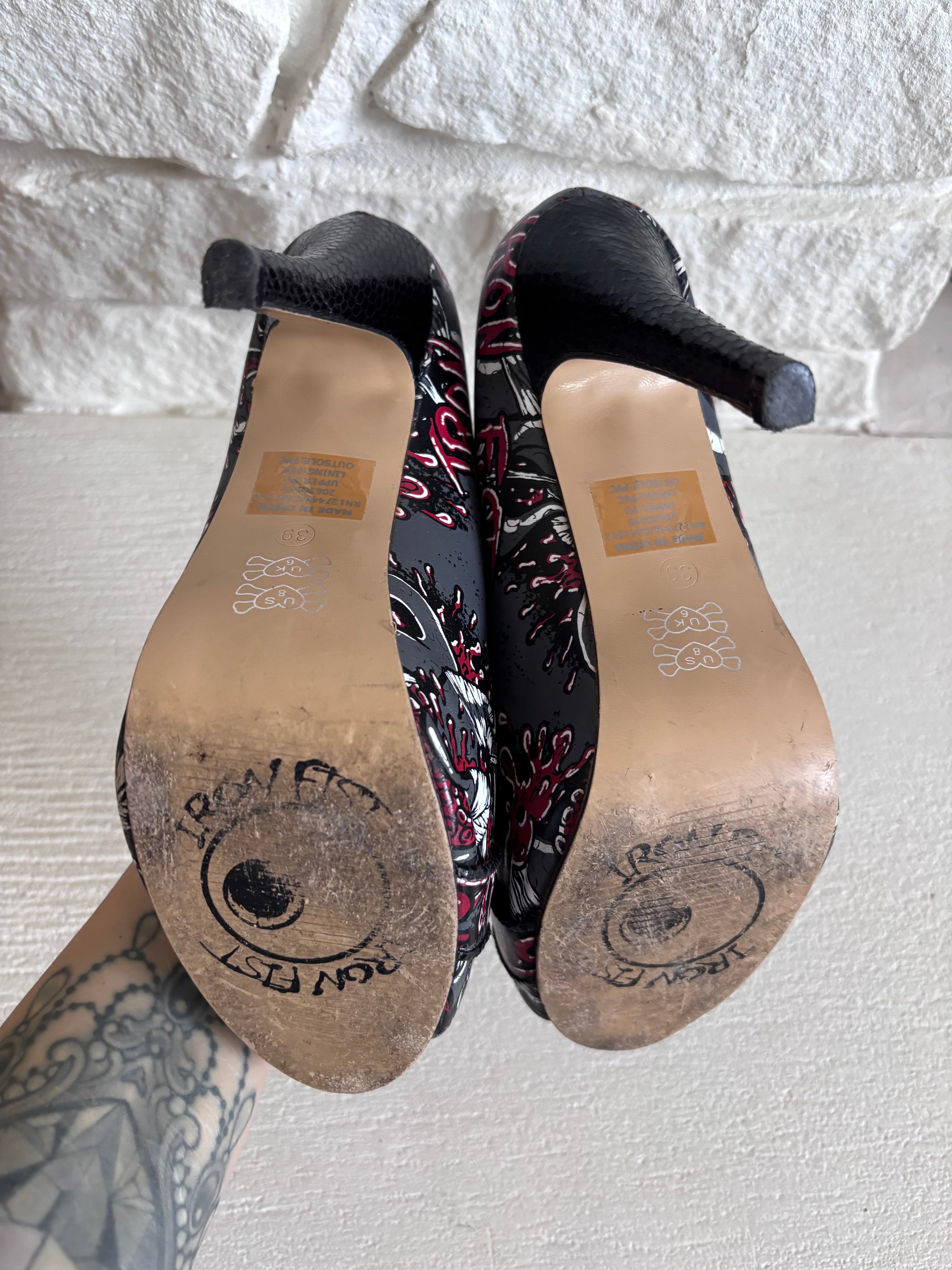 All Eyes on You Heels