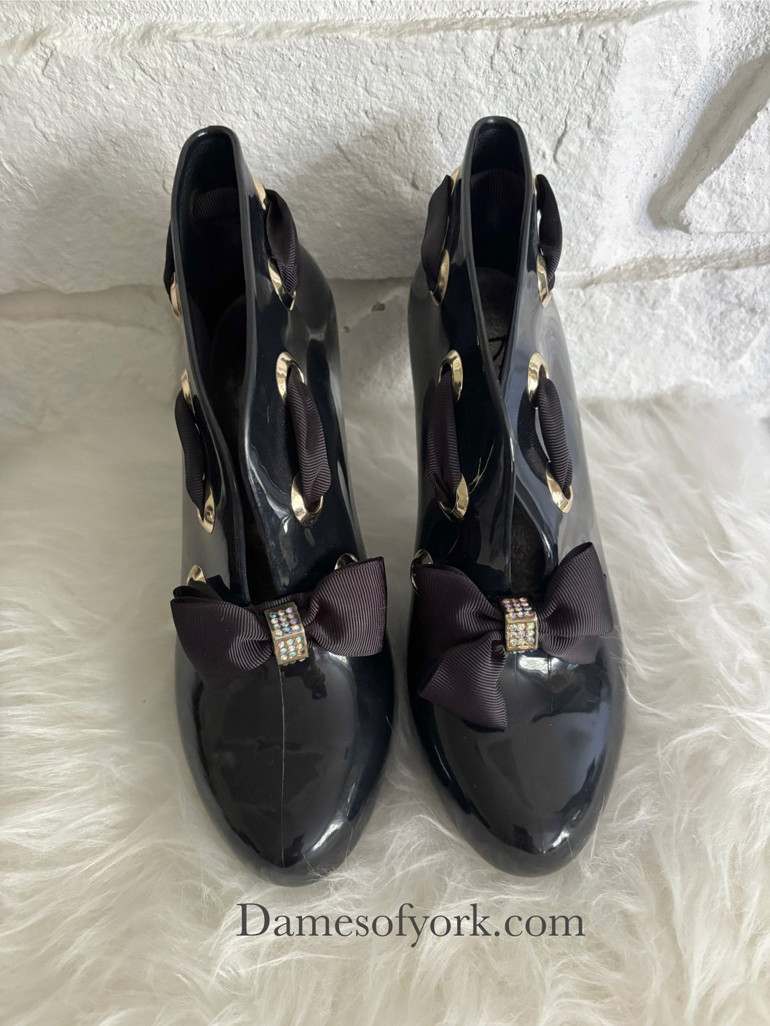 Gilded Bow Heels