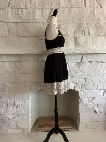 Black and White Tunic Dress