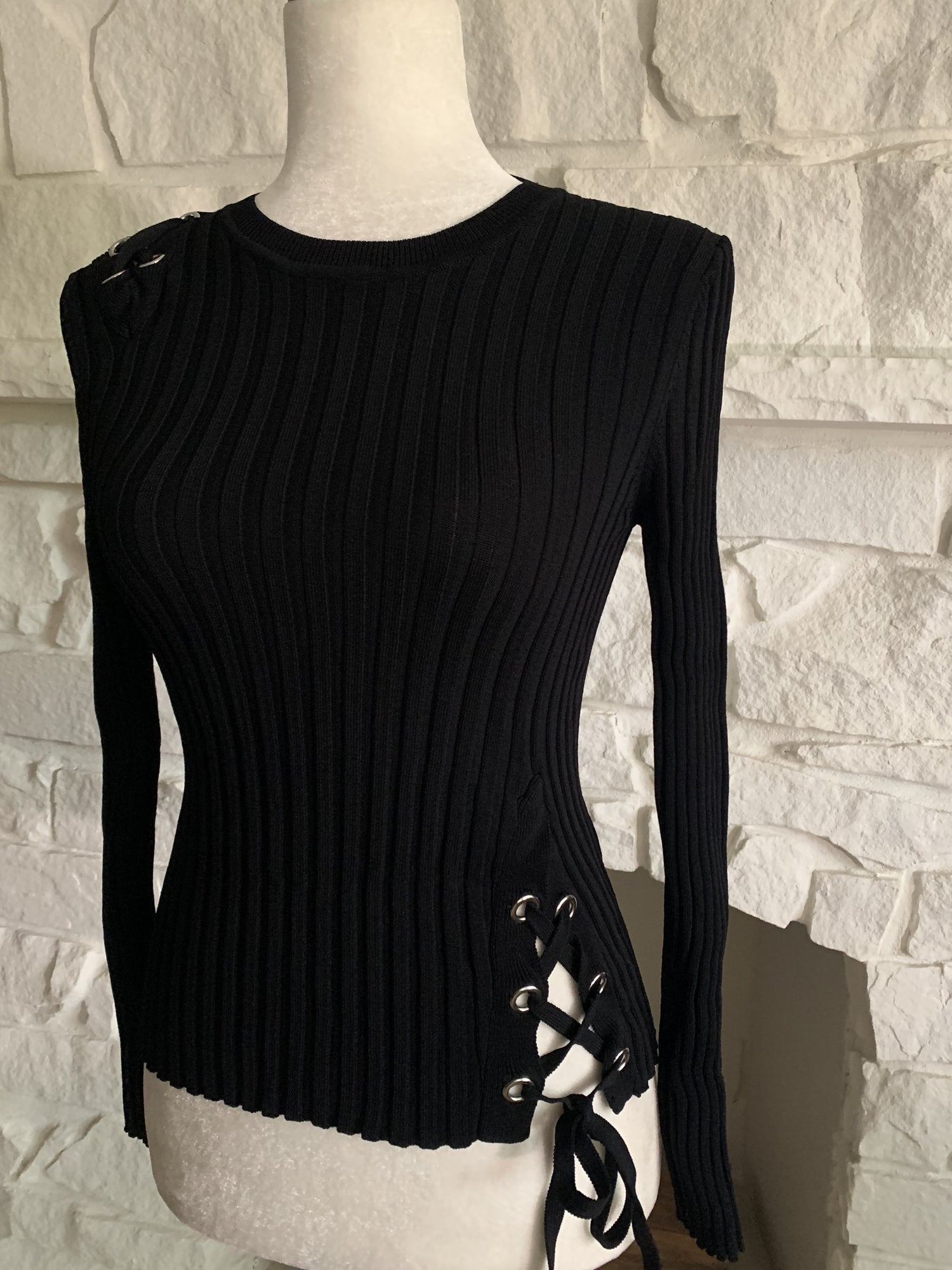 Sweater with corset details